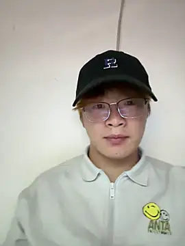 Anson0722 online show from September 17, 2025, 1:13 pm