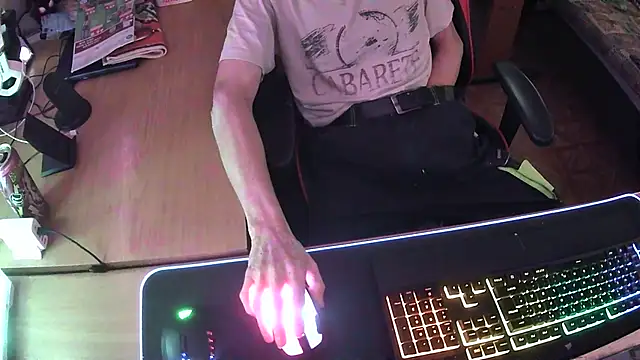 DerGeileLoveboy online show from September 26, 2025, 5:47 am