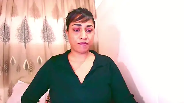 Snapshot of Indian_Erotic69 chatting on June 8, 2026, 5:19 am Indian Erotic69 online show from June 8, 2026, 5:19 am