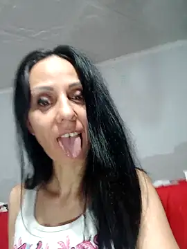 Snapshot of Ramona870 chatting on December 14, 2025, 1:06 pm Ramona870 online show from December 14, 2025, 1:06 pm