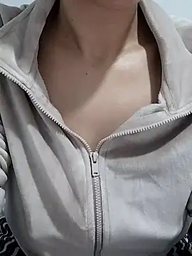 BUSE8821 online show from April 17, 2026, 12:35 am