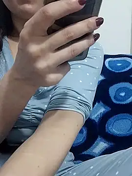 BUSE8821 online show from December 16, 2025, 10:47 pm