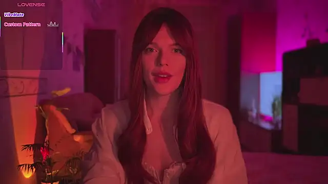 CherryRed Girl online show from March 31, 2026, 8:22 pm