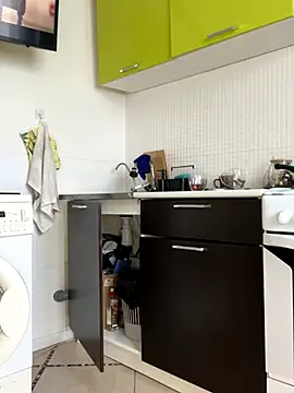 Lusi Luxary online show from October 7, 2025, 5:30 am