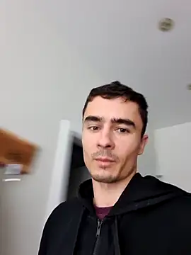 Snapshot of GoodGG chatting on October 4, 2025, 12:17 pm GoodGG online show from October 4, 2025, 12:17 pm