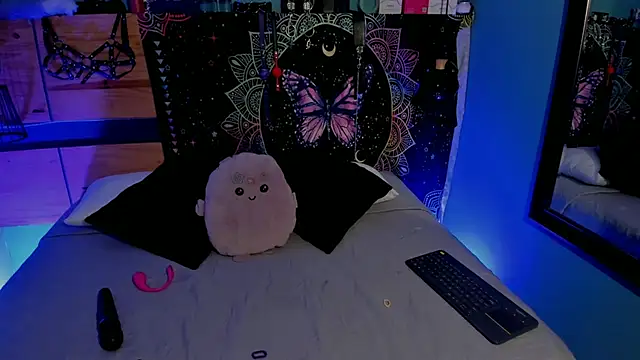 Snapshot of ChloeAllennn chatting on June 19, 2026, 11:31 pm ChloeAllennn online show from June 19, 2026, 11:31 pm