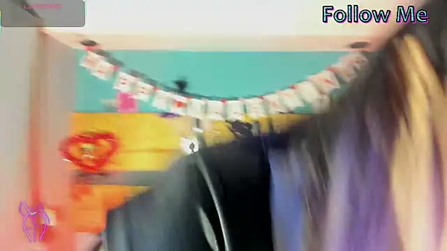 ChloeAllennn online show from February 11, 2026, 11:10 am