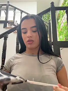Snapshot of Antonella_Smiith_ chatting on June 12, 2026, 2:04 pm Antonella Smiith online show from June 12, 2026, 2:04 pm