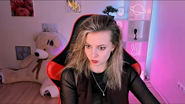 Snapshot of melissa_richardson chatting on March 5, 2025, 10:32 pm melissa richardson online show from March 5, 2025, 10:32 pm