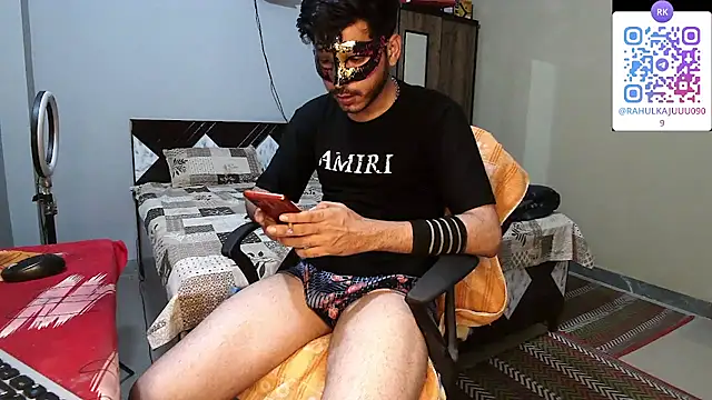 rahulkajuuu0909 online show from April 5, 2026, 3:40 pm