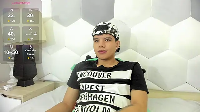 Axel Forte online show from October 28, 2025, 12:48 pm