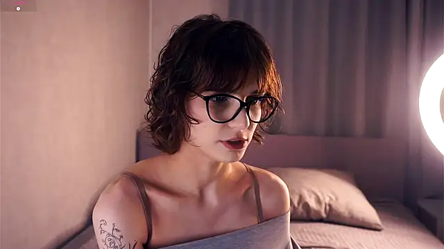 SibleyBurner online show from November 26, 2025, 6:52 pm