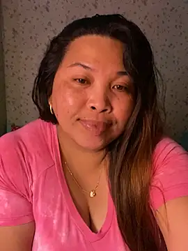 Sweet fatty18 online show from January 28, 2025, 2:32 am