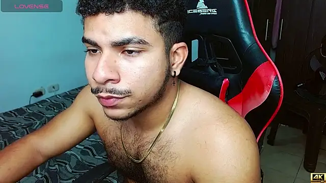 Javier Hot27 online show from April 4, 2026, 2:45 pm