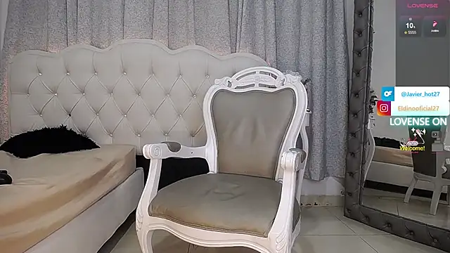 Javier Hot27 online show from February 26, 2025, 6:37 pm