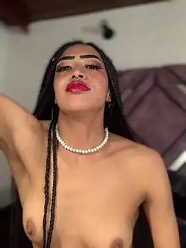 MichelleDiaz Pink online show from March 12, 2025, 10:37 am