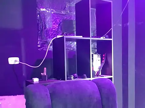 Pandora 9666 online show from September 8, 2025, 4:06 pm