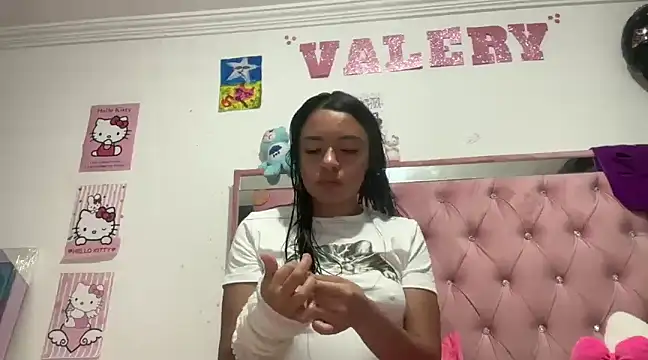 hellokitty  valery online show from March 19, 2025, 2:59 am