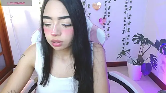 Snapshot of hellokitty__valery chatting on June 30, 2026, 11:49 pm hellokitty valery online show from June 30, 2026, 11:49 pm