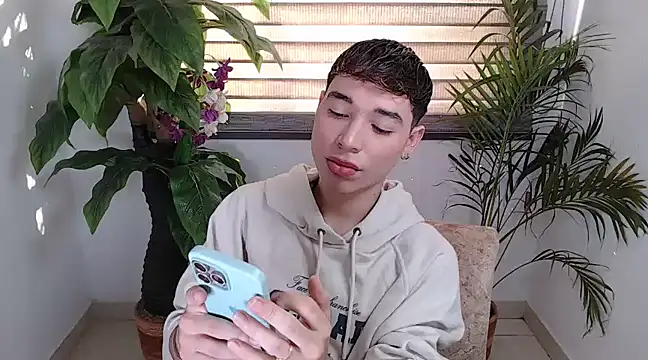 cod dolll online show from March 22, 2025, 9:21 pm