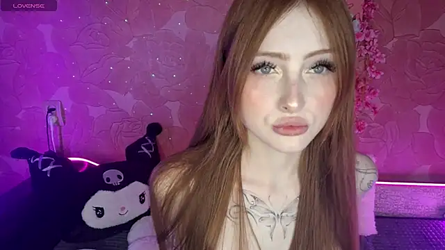 Snapshot of Adele_kawaii chatting on September 20, 2025, 2:27 am Adele kawaii online show from September 20, 2025, 2:27 am