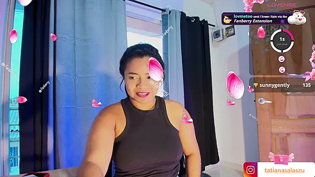 Snapshot of tatiana_10 chatting on March 20, 2025, 11:16 am tatiana 10 online show from March 20, 2025, 11:16 am