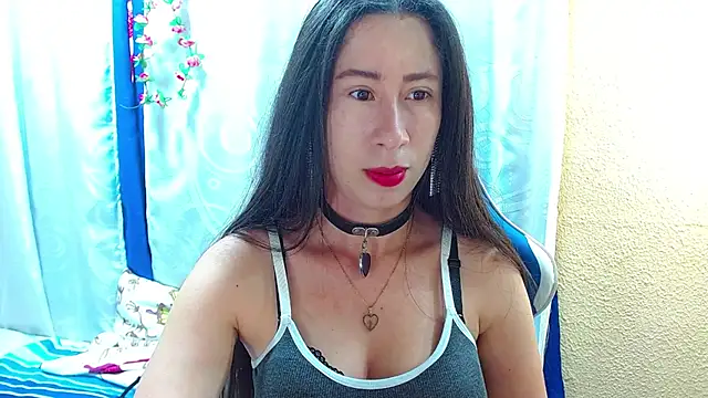 Gia leinn online show from November 1, 2025, 4:12 pm