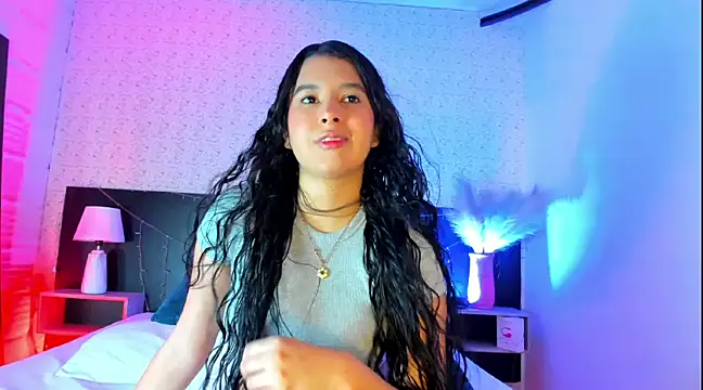 BonnieeAndClyde online show from March 11, 2025, 4:18 pm