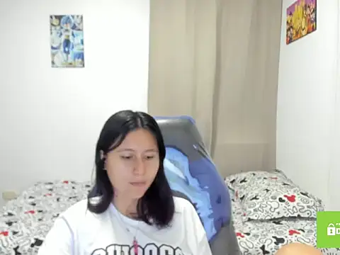 xoxo kiitty online show from November 20, 2025, 3:40 am