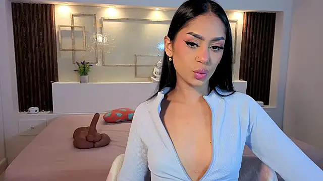 ChloeMoon9 online show from September 11, 2025, 12:05 pm