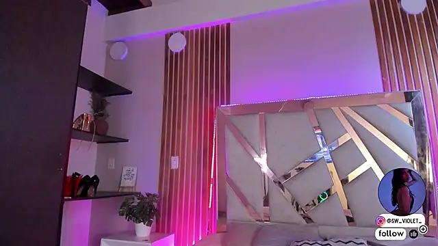 Snapshot of sweetviolet__ chatting on November 20, 2025, 12:06 pm sweetviolet online show from November 20, 2025, 12:06 pm