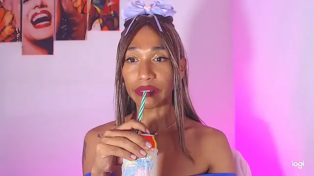 red veltet online show from September 21, 2025, 2:49 am