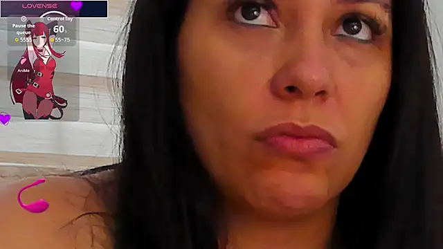 Snapshot of isabellarous- chatting on June 9, 2026, 11:11 am isabellarous- online show from June 9, 2026, 11:11 am