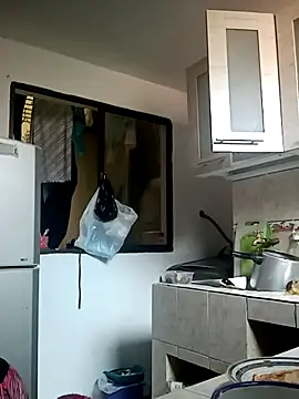 krolay16 online show from March 18, 2025, 2:17 pm