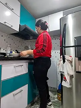 krolay16 online show from September 27, 2025, 8:26 pm