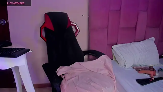 CHANELL 11INCHES online show from October 29, 2025, 12:31 am