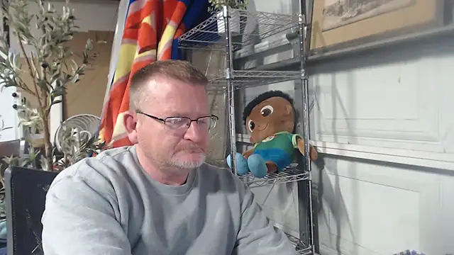 Randomoldguy615 online show from March 23, 2025, 12:36 am