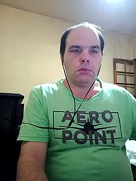 Jovissoares7ye online show from April 15, 2026, 1:55 am