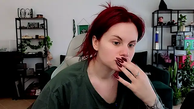 Snapshot of Della_Ideal chatting on June 20, 2026, 11:59 am Della Ideal online show from June 20, 2026, 11:59 am