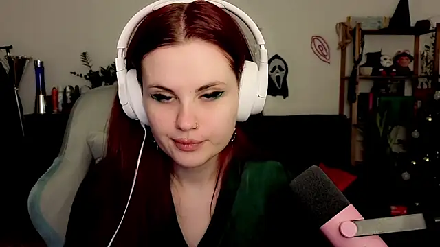 Della Ideal online show from January 10, 2026, 2:01 pm