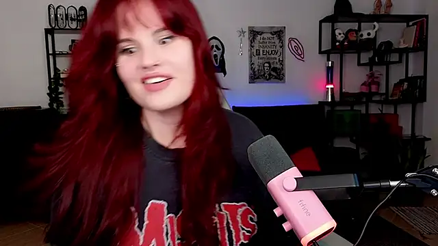 Della Ideal online show from April 11, 2026, 5:05 pm