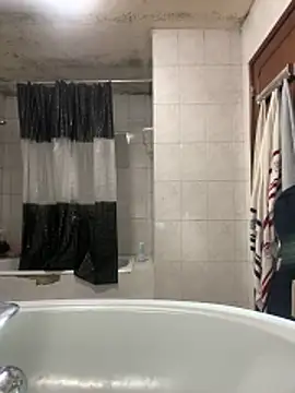 rogerdik76 online show from February 10, 2026, 6:23 am