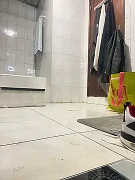 rogerdik76 online show from February 26, 2026, 6:02 am