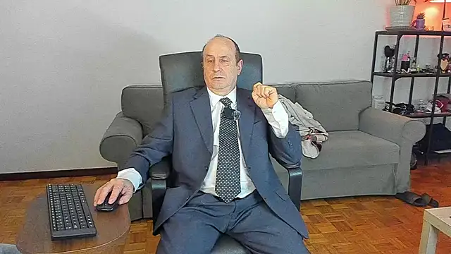 masterboy50 online show from November 7, 2025, 8:02 pm