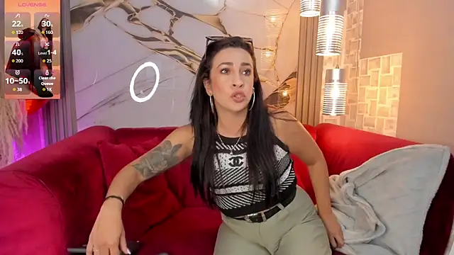 Bella williamss  online show from November 5, 2025, 7:50 pm