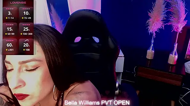 Bella williamss  online show from March 1, 2025, 8:10 pm