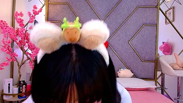 nathalya summer online show from March 9, 2026, 9:07 pm