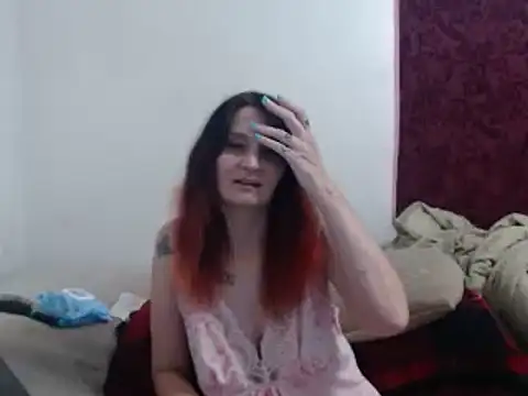 Snapshot of Hotmodel1984 chatting on September 18, 2025, 6:44 pm Hotmodel1984 online show from September 18, 2025, 6:44 pm