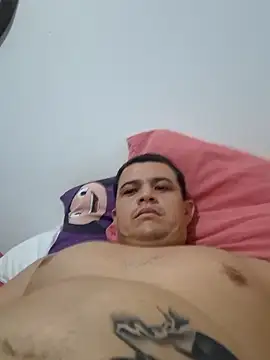 comcoroas online show from February 23, 2025, 11:58 pm