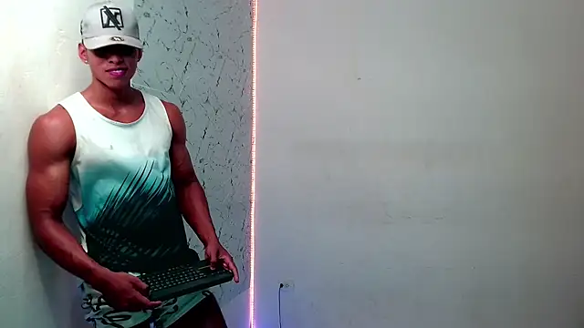 ken  owens online show from September 25, 2025, 4:40 am